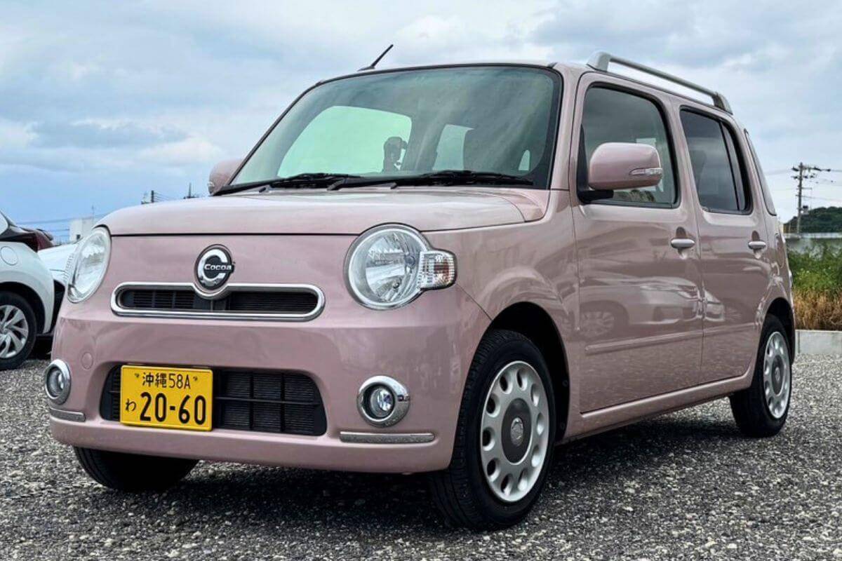 沖縄レンタカーYUYUの人気軽自動車レンタカーDAIHATSUココア