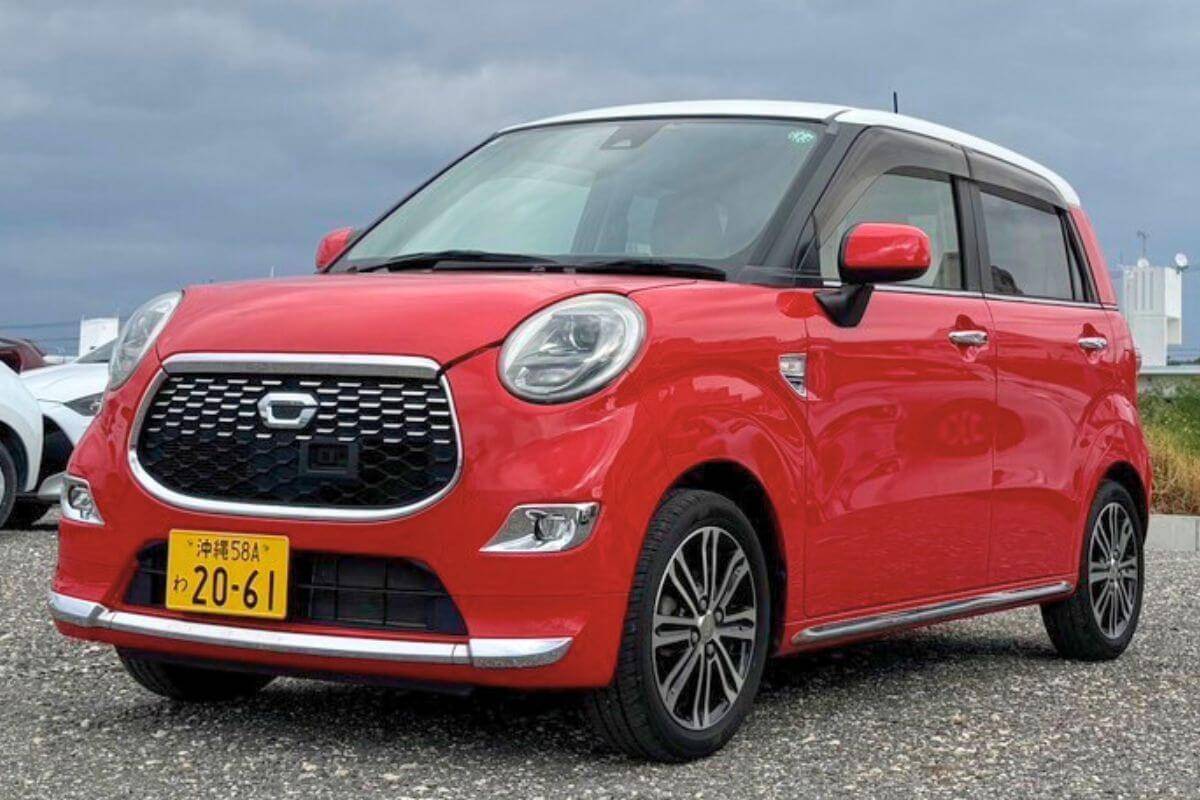 沖縄レンタカーYUYUの人気軽自動車レンタカーDAIHATSUキャスト