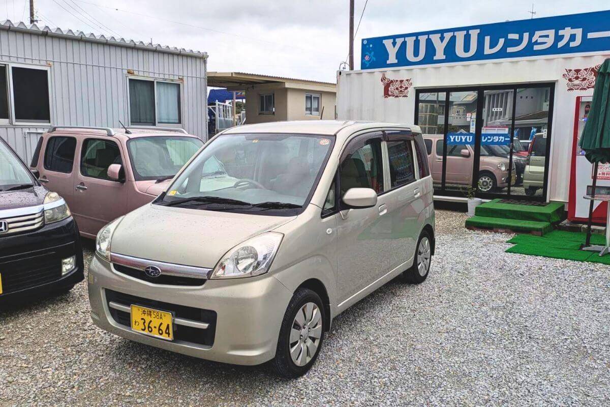 沖縄レンタカーYUYU沖縄観光におすすめ軽自動車レンタカースバルステラ